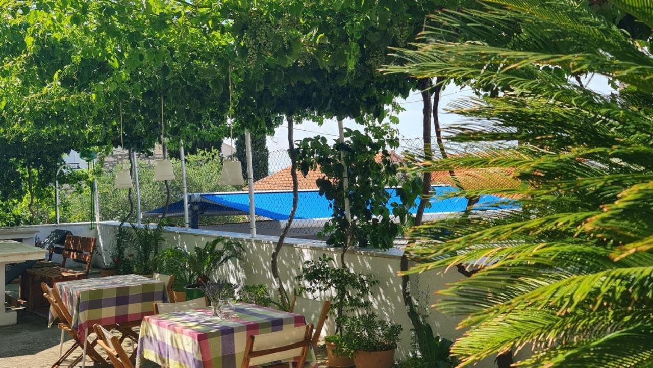 Guesthouse Lidija Sutivan Exterior foto